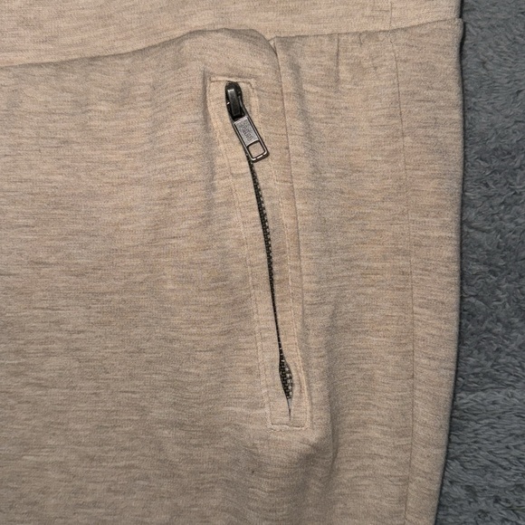 Torrid crop pants - Picture 2 of 3